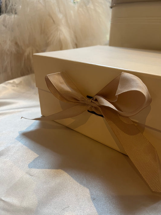 Light & Inspire Collection Gift Box